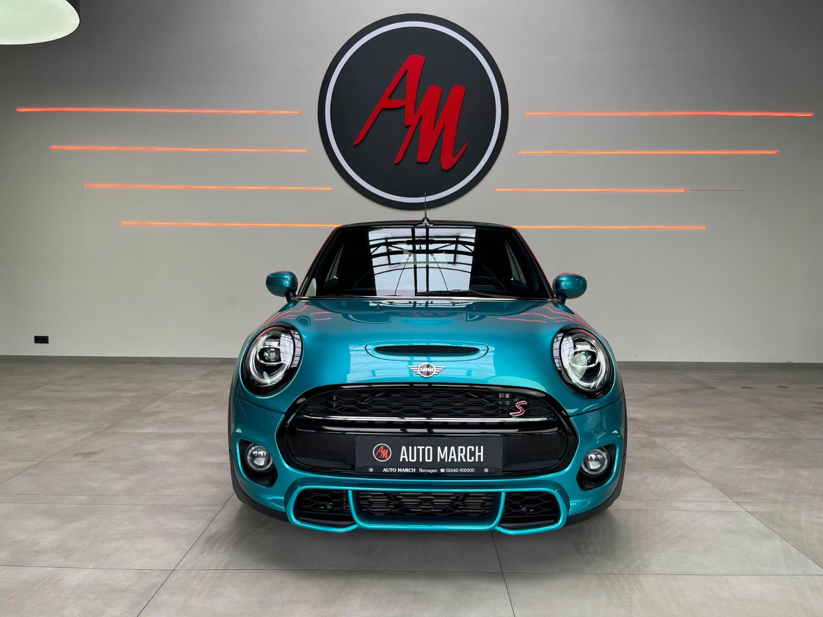 Fahrzeugabbildung MINI Cooper S Cabrio*JCW-Kit*JCW-Sitze*LED*Virtual*