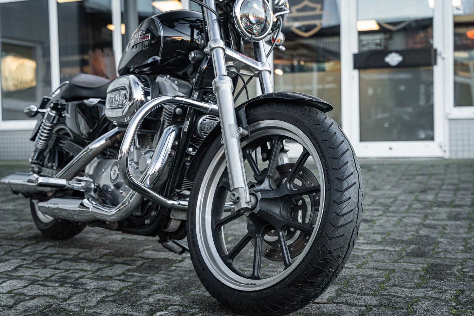 Fahrzeugabbildung Harley-Davidson XL883L SUPERLOW SPORTSTER