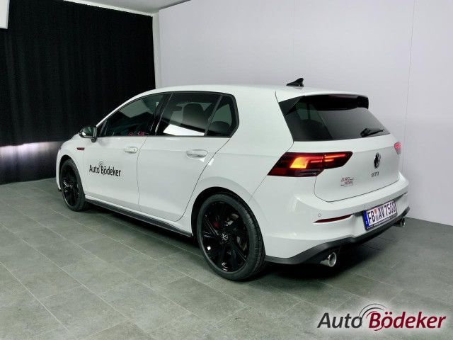 Volkswagen Golf VIII 2.0 TSI DSG GTI Black-Style Bluetooth