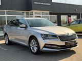 Skoda Superb Style iV,Virtual,Leder,AHK,Winter,Matrix - Skoda: Allradantrieb