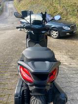 Piaggio BEVERLY 400 HPE - PIAGGIO BEVERLY