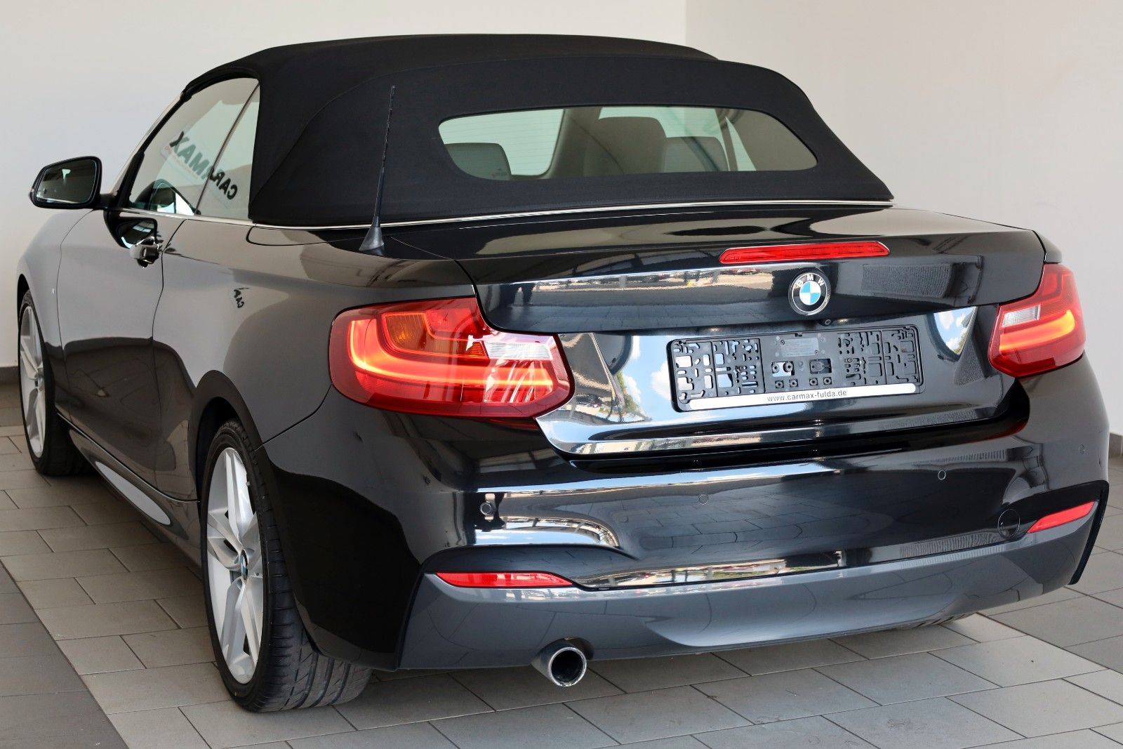 Fahrzeugabbildung BMW 220 i Cabrio M Sport,Navi Prof.,Kamera,Xenon