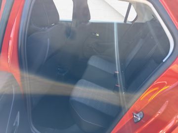 Fotografie des Opel Corsa Allwetterreifen Tempomat USB Bluetooth