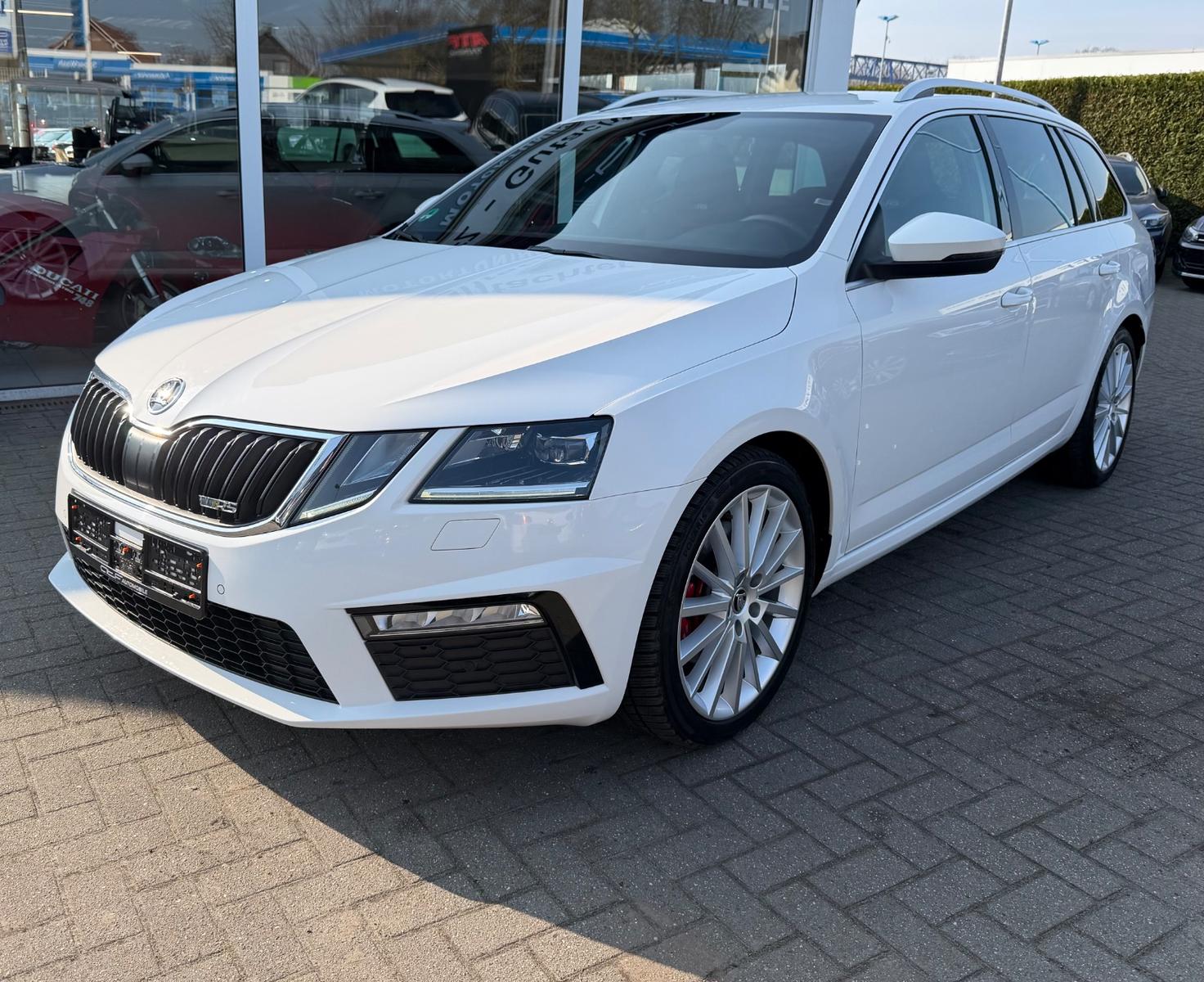Skoda Octavia Combi RS