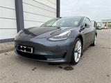 Tesla Model 3 Longrange AWD AHK - Tesla Model 3 AHK Gebrauchtwagen