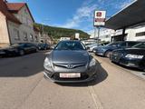 Hyundai i30 FIFA WM Edition Euro5 SHZ - Hyundai i30 mit Diesel-Antrieb: Kleinwagen