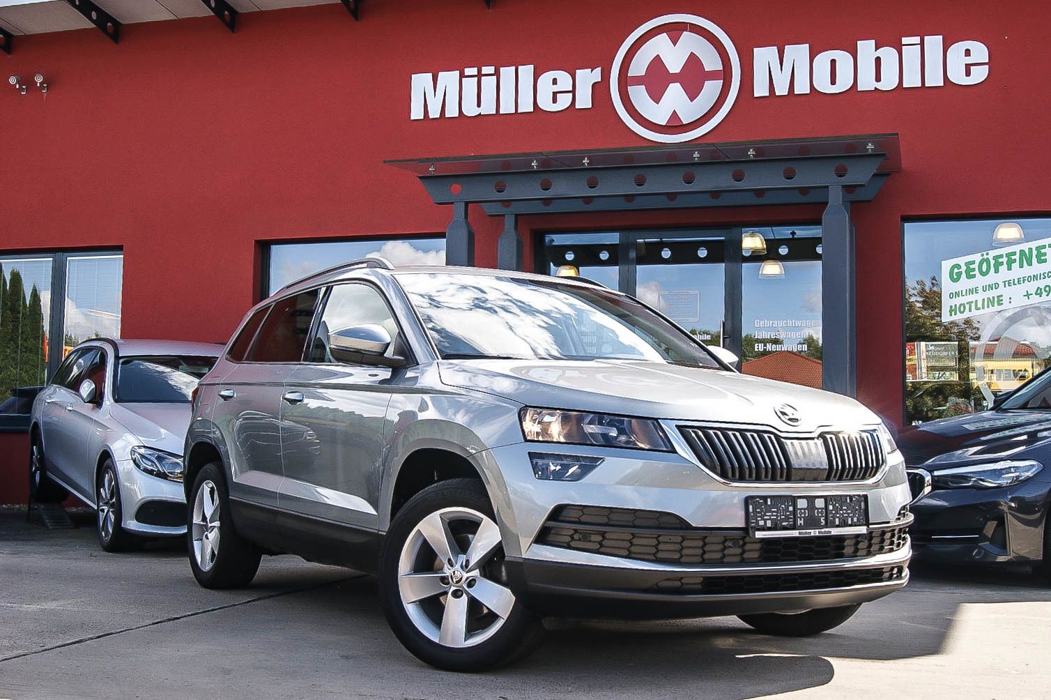 Fahrzeugabbildung SKODA Karoq 1.6 TDI DSG Ambition NAVI ANHÄNGERKUPPLUNG