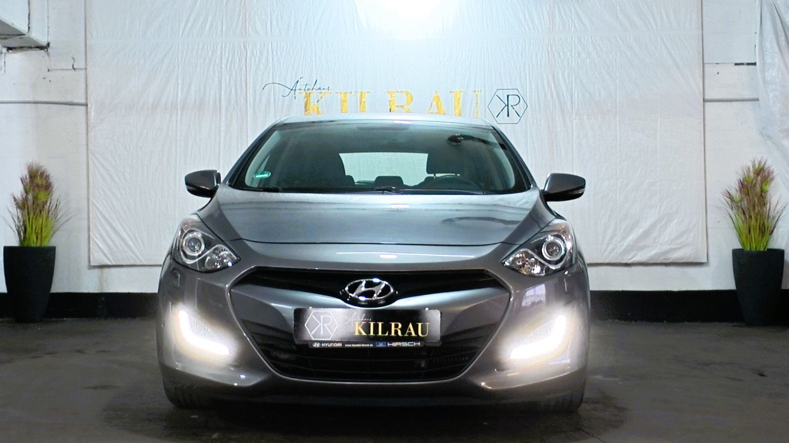 HYUNDAI i30 1.Hand Xenon, Kamera, PDC, Navi, Touch