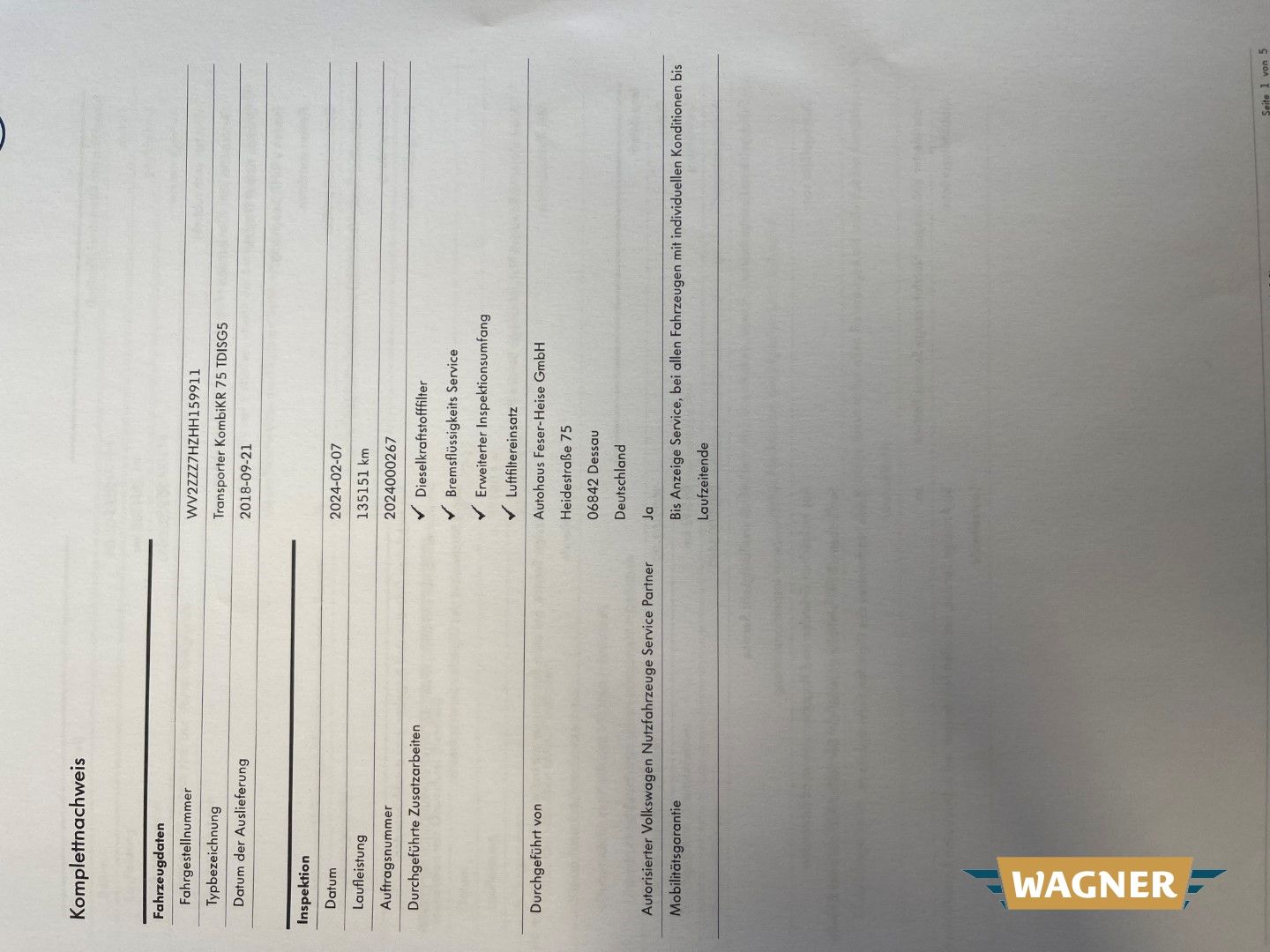 Fahrzeugabbildung Volkswagen T6 Caravelle Kombi EcoProfi 2.0 TDI 9 Sitzer
