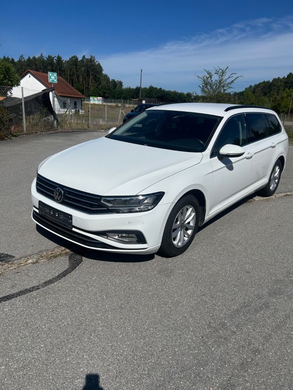 Image of Volkswagen Passat Variant