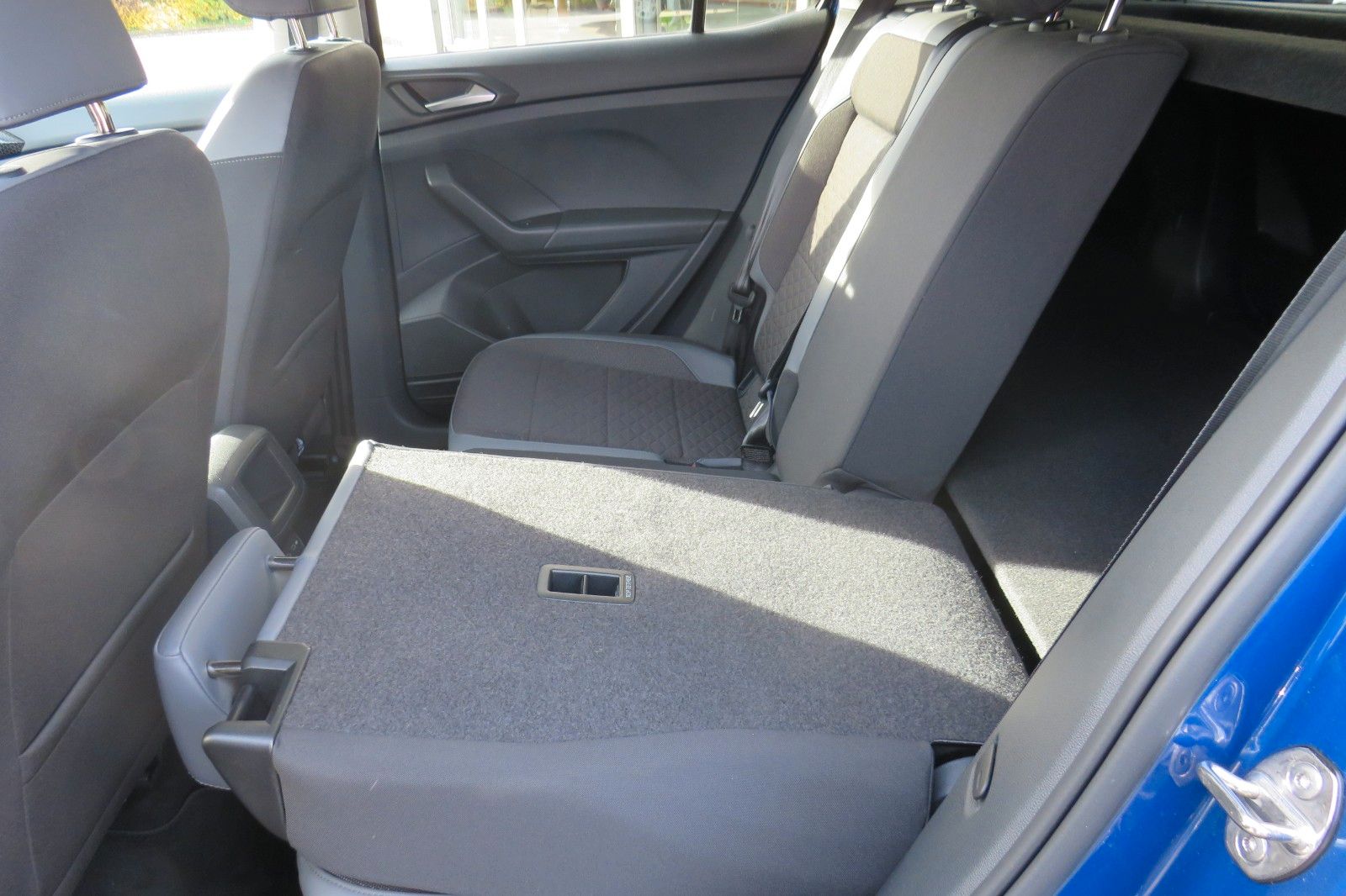 Fahrzeugabbildung Volkswagen T-Cross DSG Highline ACC NAVI KAMERA SITZH. 1Hd