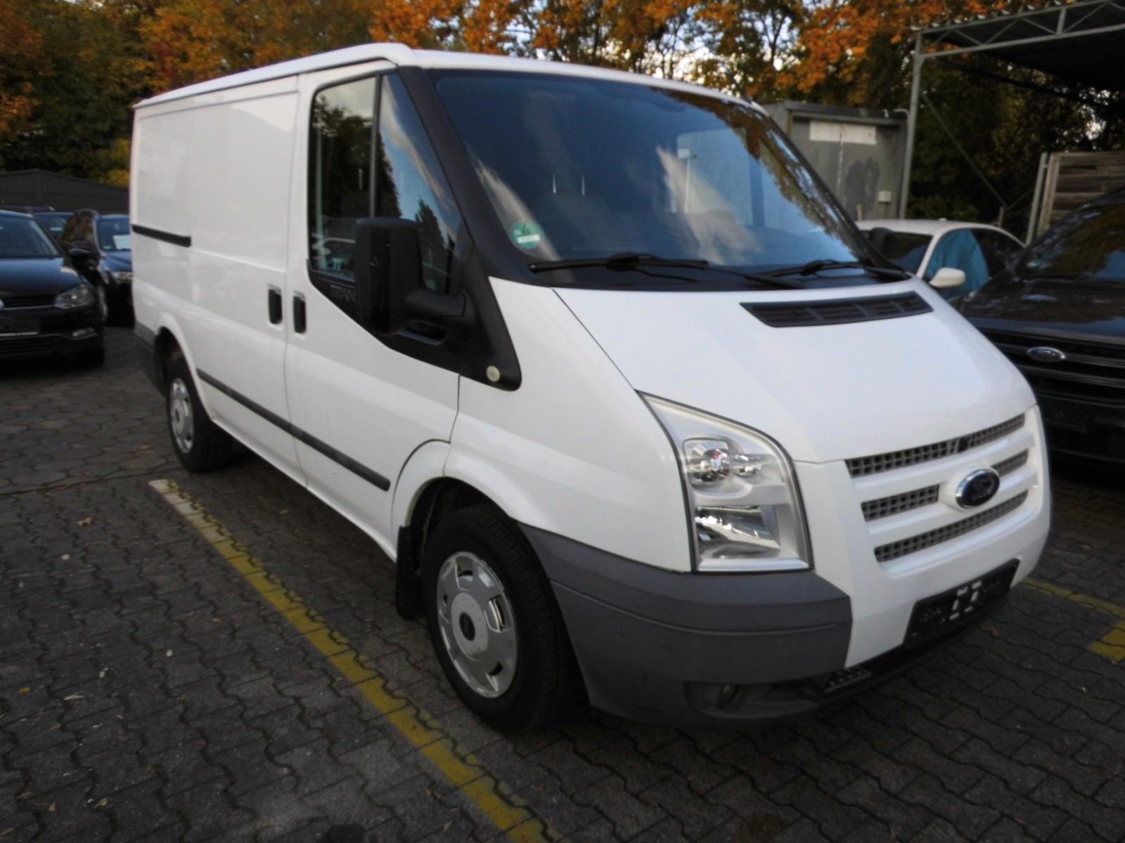 Ford Transit 2012 — interior