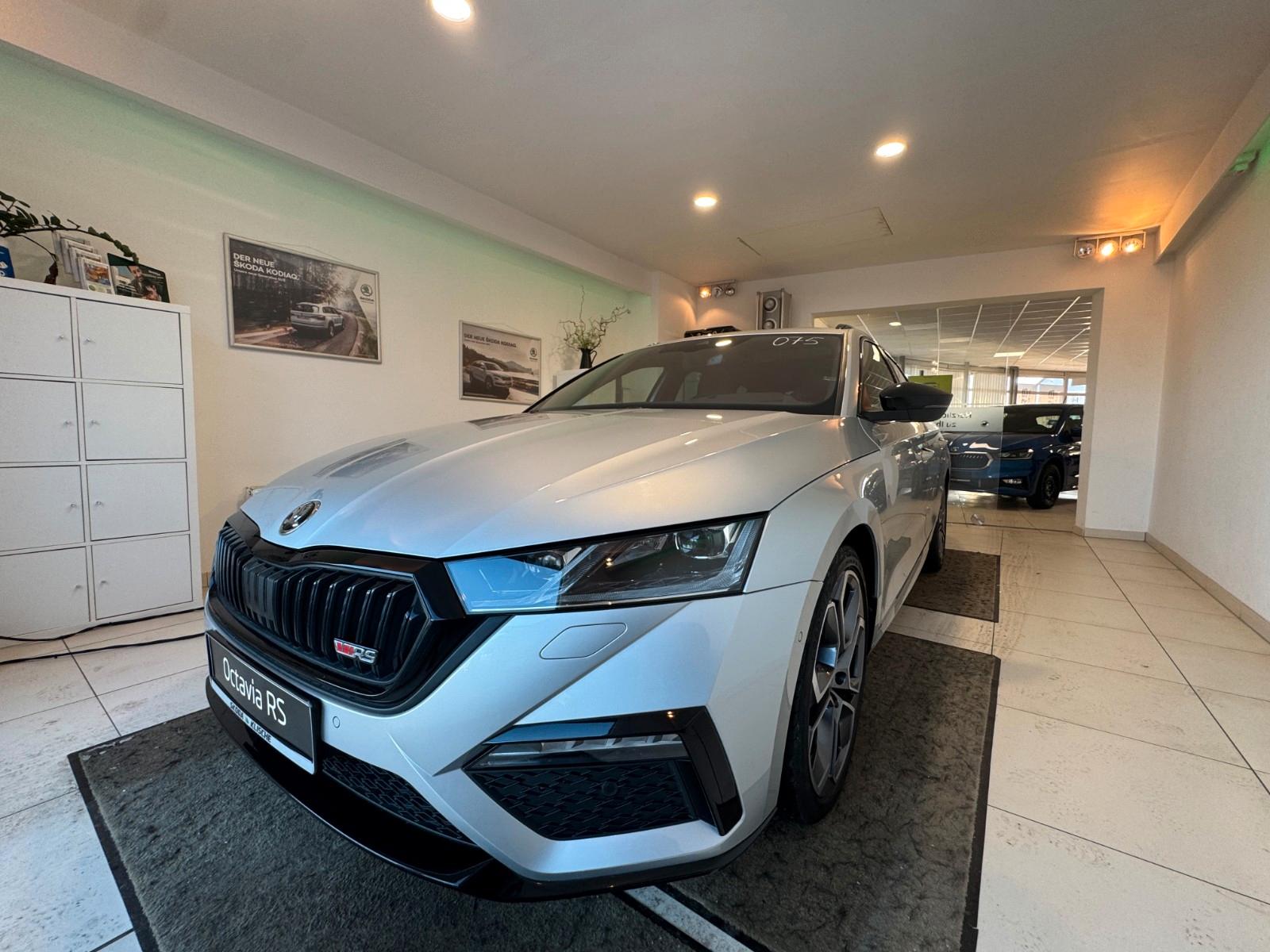 Skoda OCTAVIA Combi RS Plus 2.0TSI 180 kW 245 PS DSG