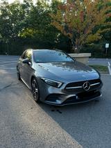 Mercedes-Benz A 220 4MATIC - AMG NIGHT PANO MBUX 8FACH AMG - Mercedes-Benz A 220 von privat