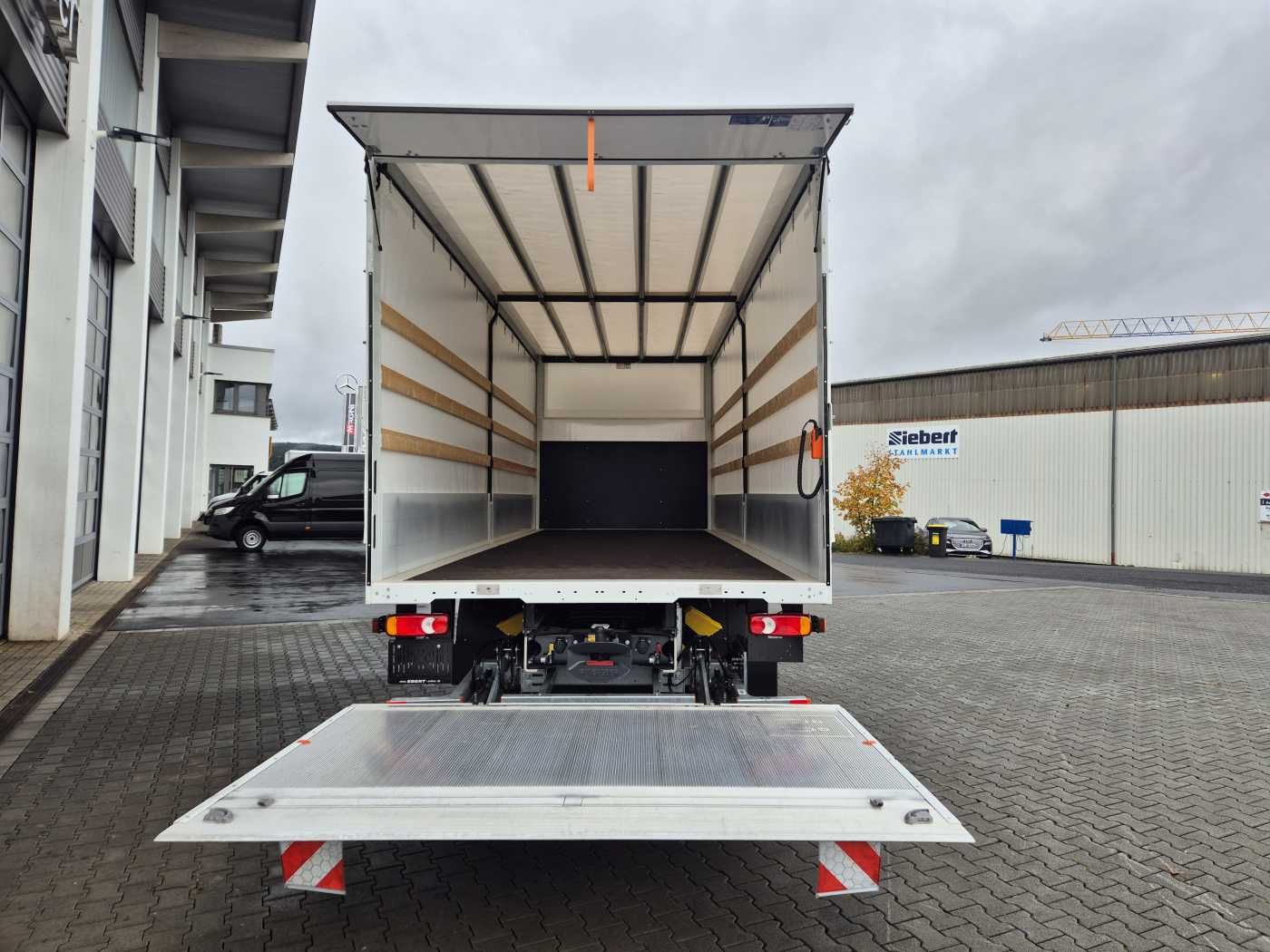 Fahrzeugabbildung Iveco Eurocargo ML140E28/P EVI_E 4x2 LBW ACC DAB