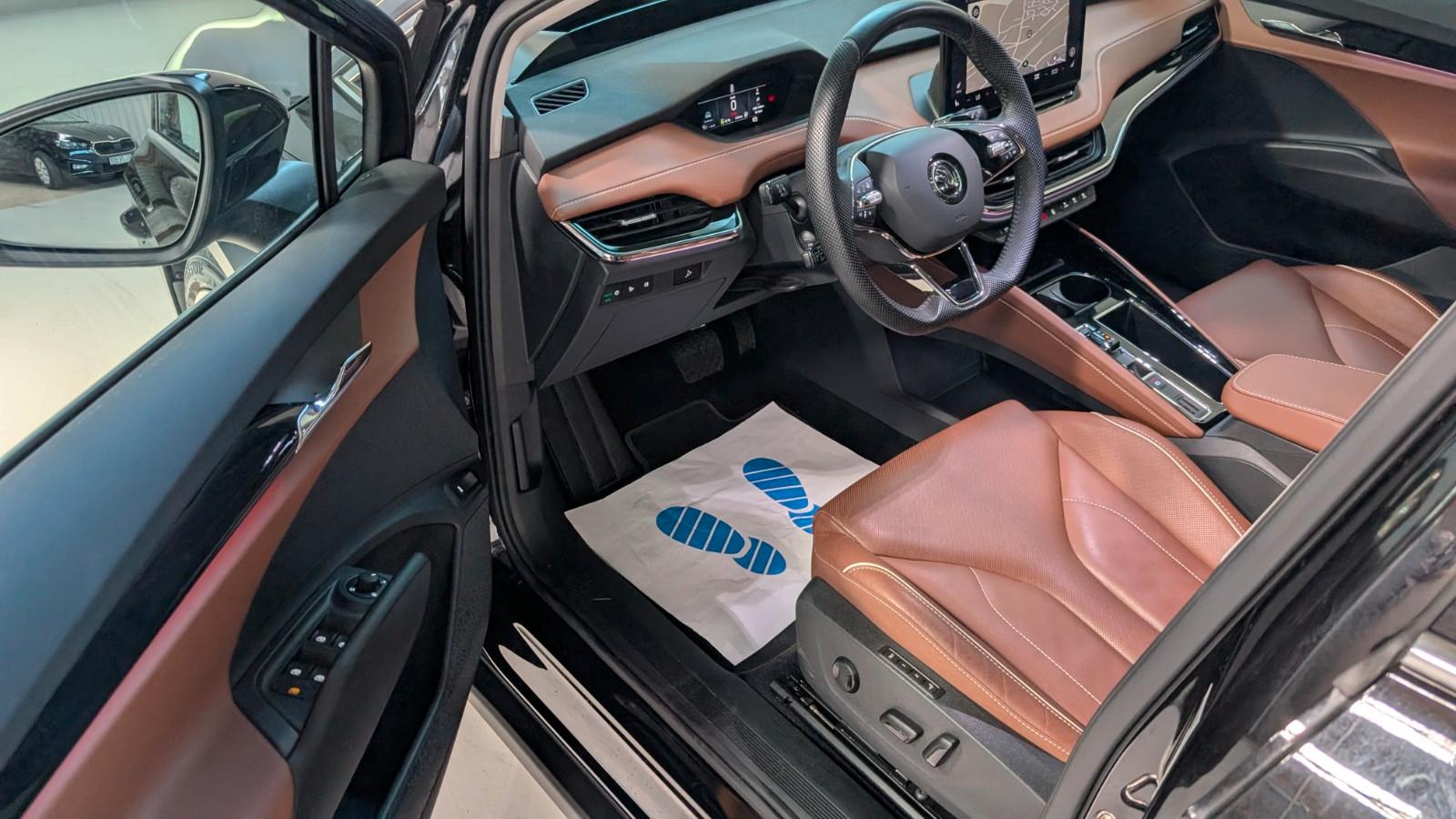Skoda Enyaq 80 ecoSuite PANO*AHK*HUD*MEMOR*W-PUMPE*21"