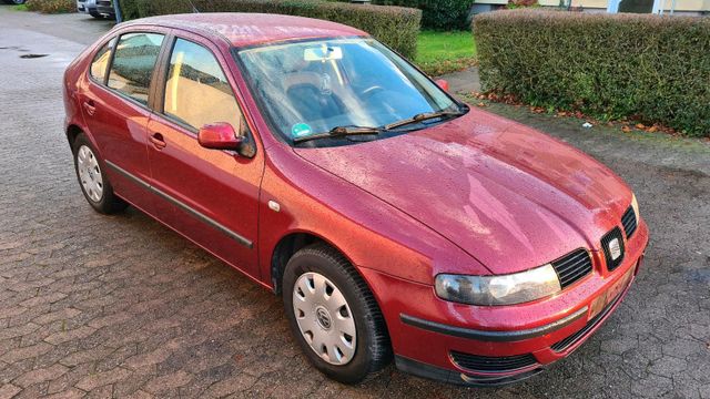 Seat Leon 1.4 16V 1 Jahr TÜV