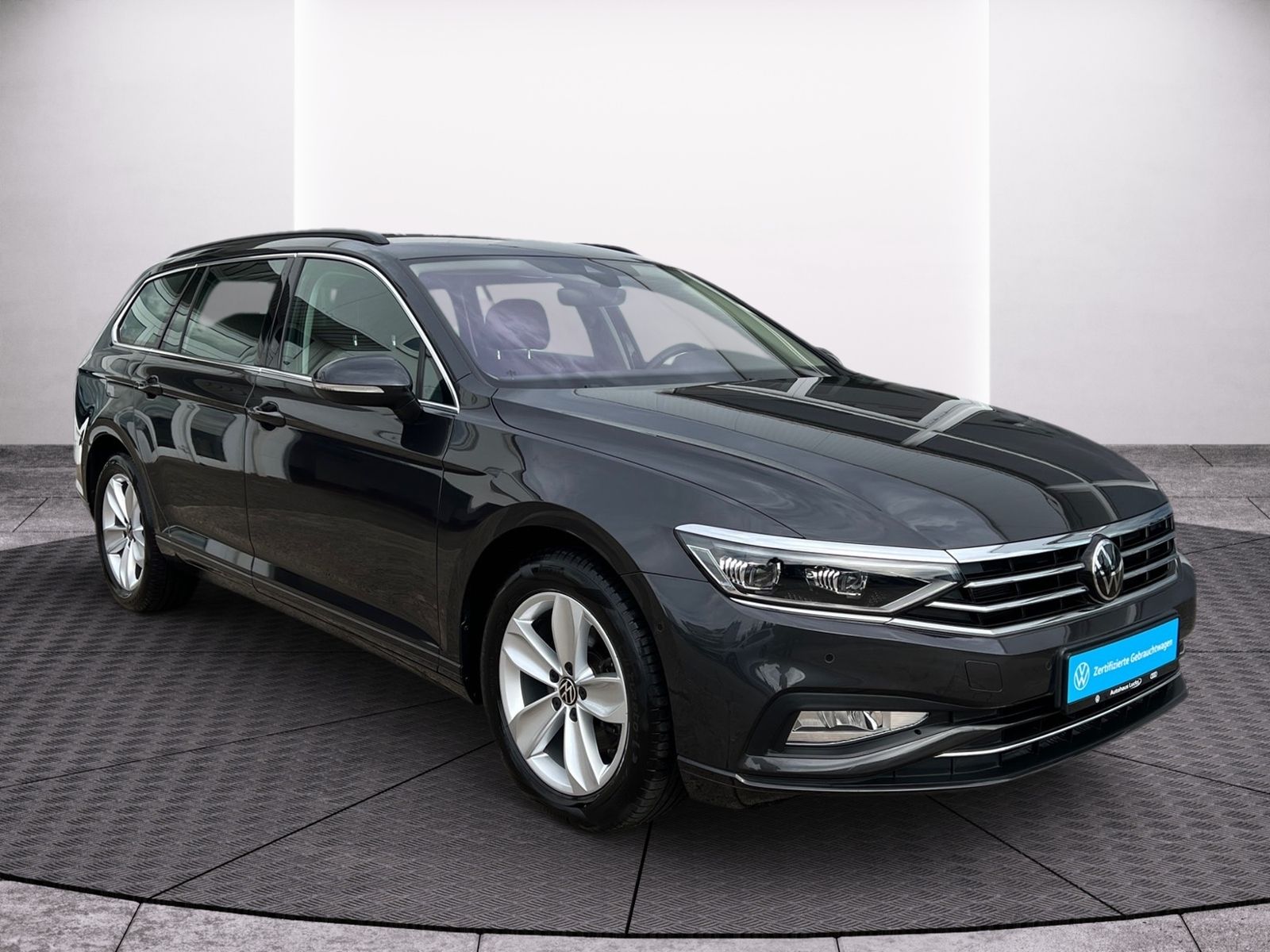 Volkswagen Passat Variant 2.0 TDI DSG Matrix Kamera elektr foto 3