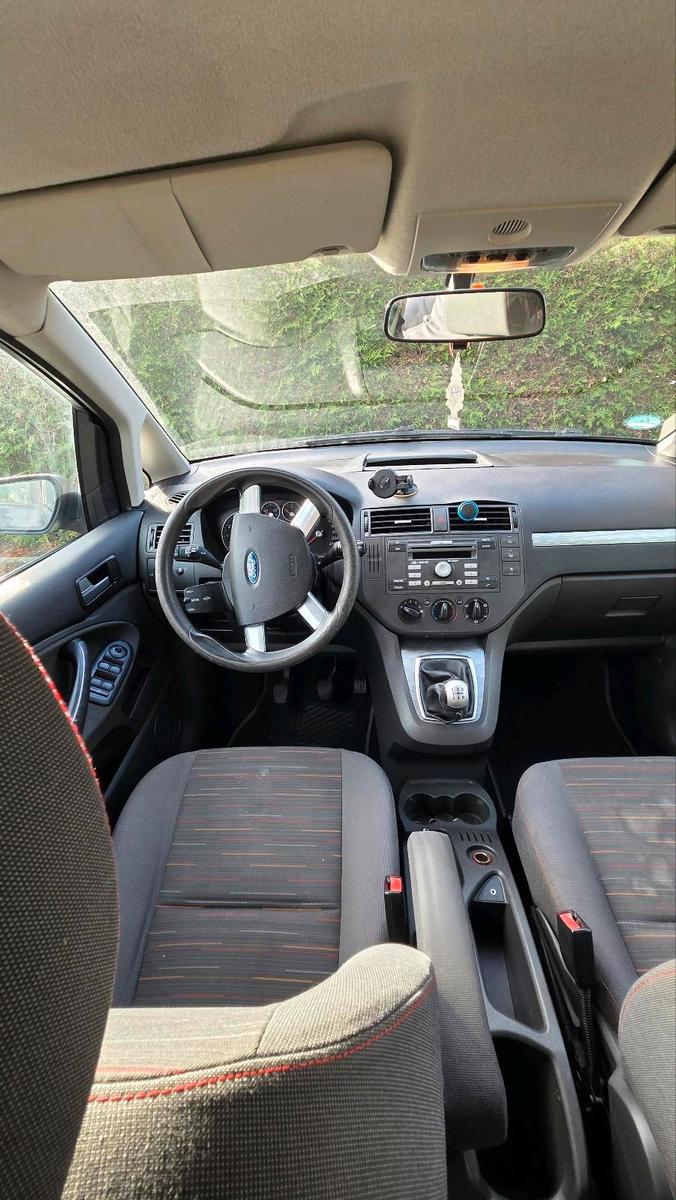 Ford Focus 2007 — photo 11