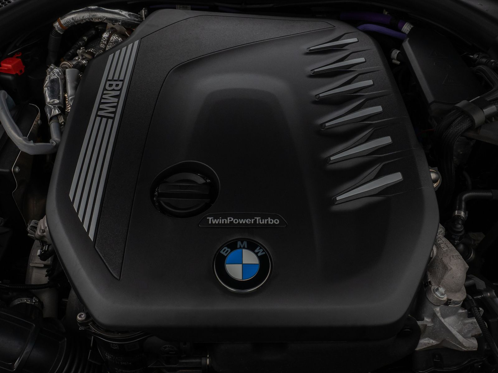 Fahrzeugabbildung BMW 530d  xD Panorama Kamera DAB HiFi AHK Alarm ACC