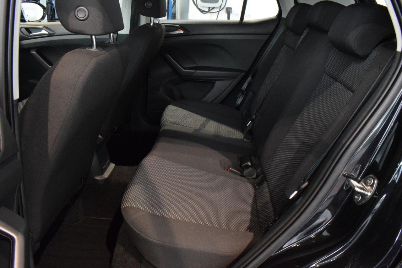 Volkswagen T-Cross - Bild 8