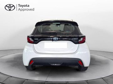 Toyota Yaris - 5