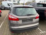 Ford Focus Turnier Titanium Klimaautomatik beh Fronts - Ford Focus aus 2011: Turnier