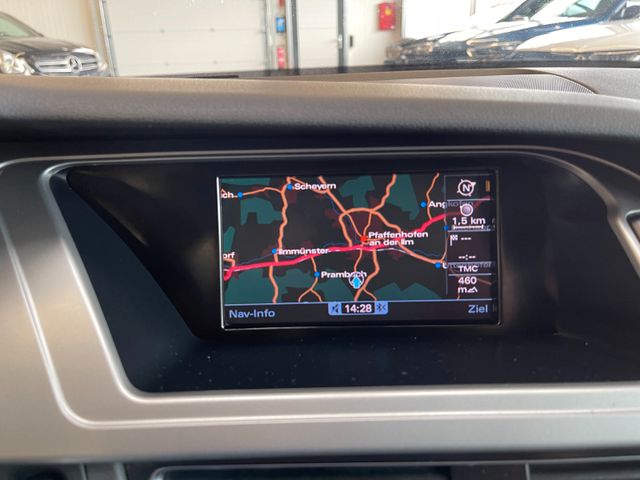 Audi A4 Avant quattro S-LINE*ALCANTARA*NAVI*PDC*MFLK*