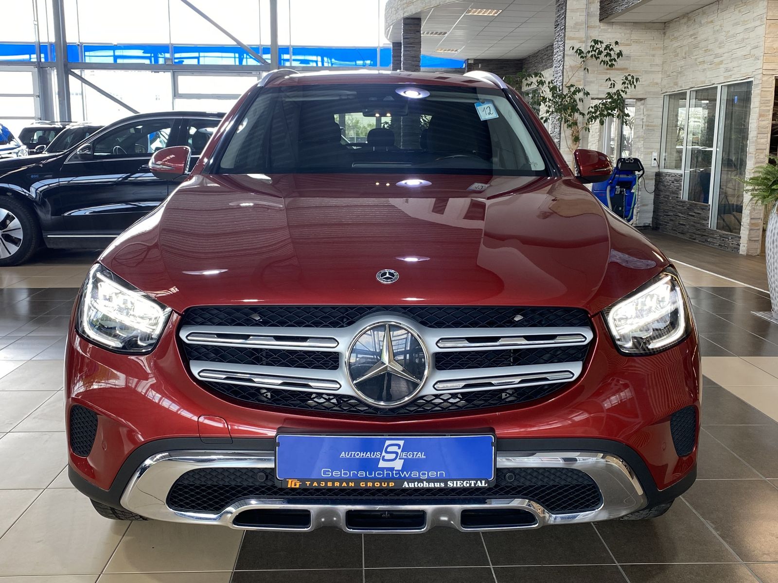 Mercedes-Benz GLC 300 e*4Matic*SHZ*LED*AHK*PDC*R.Cam*Tempomat* imagem 2
