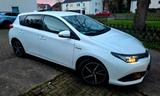 Toyota Auris Hybrid Comfort 1,8-l-VVT-i Comfort - Toyota Auris: Automatik