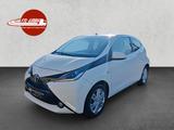 Toyota Aygo 1.0|x-play|touch|Klima|Nav|Temp|CAM|19%MwSt - Toyota Aygo (X) in Oberhausen