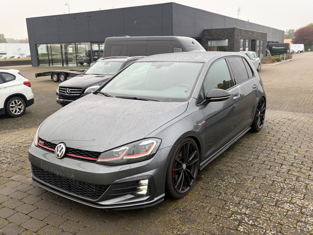Image of Volkswagen Golf