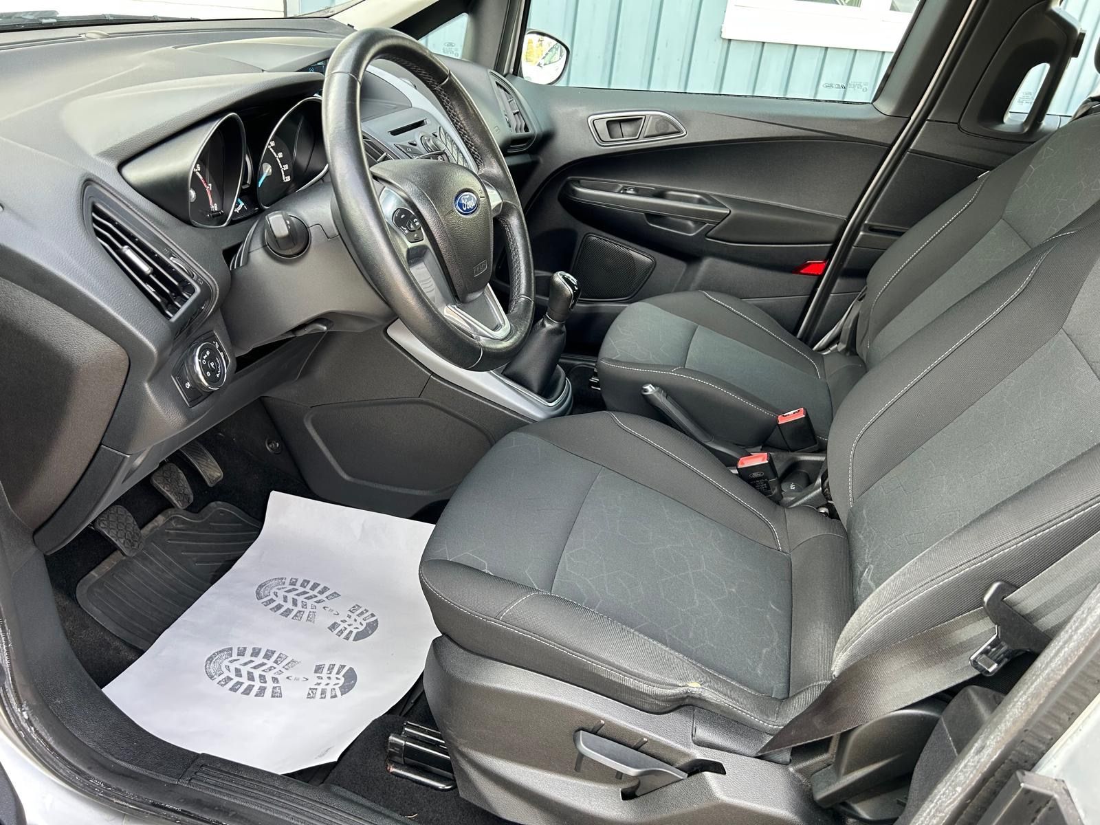 Fahrzeugabbildung Ford B-Max°Winterpaket°PDC°Shz°