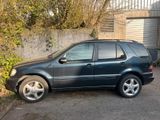 Mercedes-Benz ML 270 CDI Final Edition Final Edition - Mercedes-Benz ML 270 aus 2003