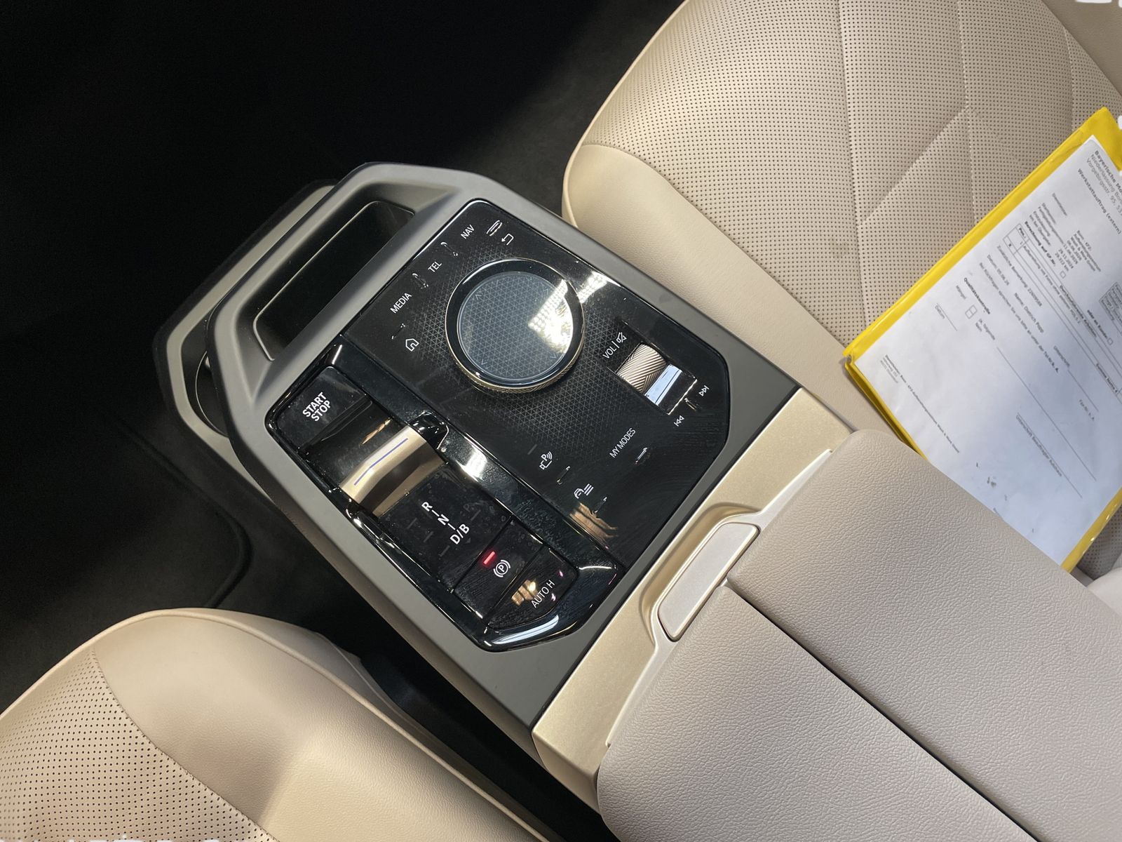 BMW iX - Bild 18