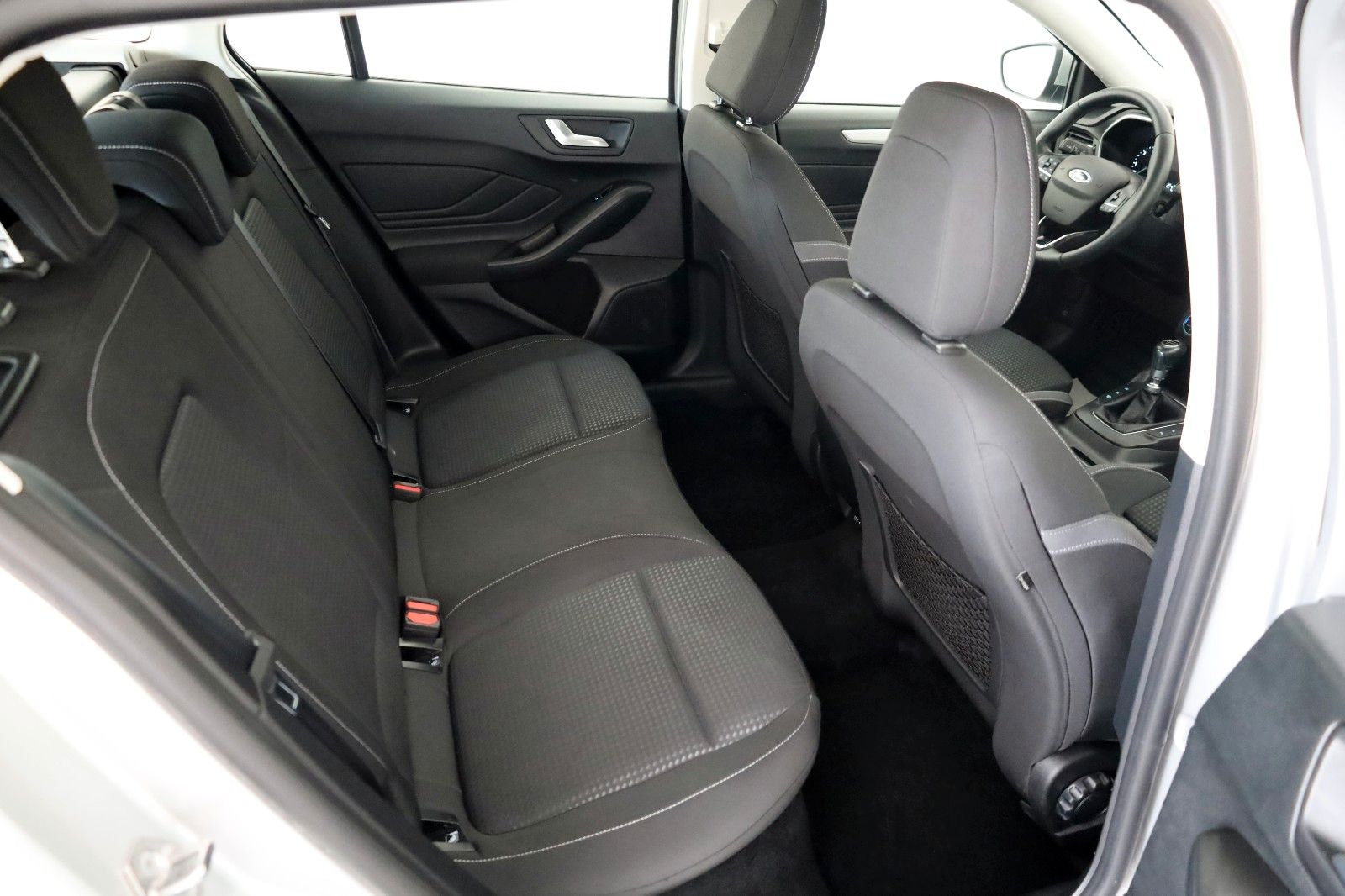 Fahrzeugabbildung Ford Focus Turnier Cool & Connect Navi,LED,Kamera,SH