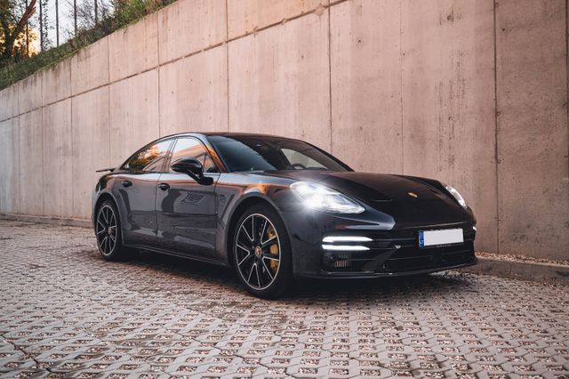 Porsche Panamera Turbo S VOLL, Keramik, Burmester, Night