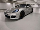 Porsche Panamera Turbo S, PCCB - Porsche Panamera aus 2011: Turbo