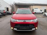 Mitsubishi Outlander Plus 4WD - Mitsubishi Outlander Gebrauchtwagen in Chemnitz
