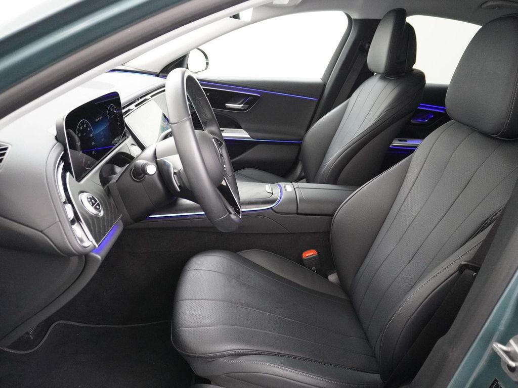 Mercedes-Benz E 300 e Luxury Line Rijassistentiepakket, Wegkla