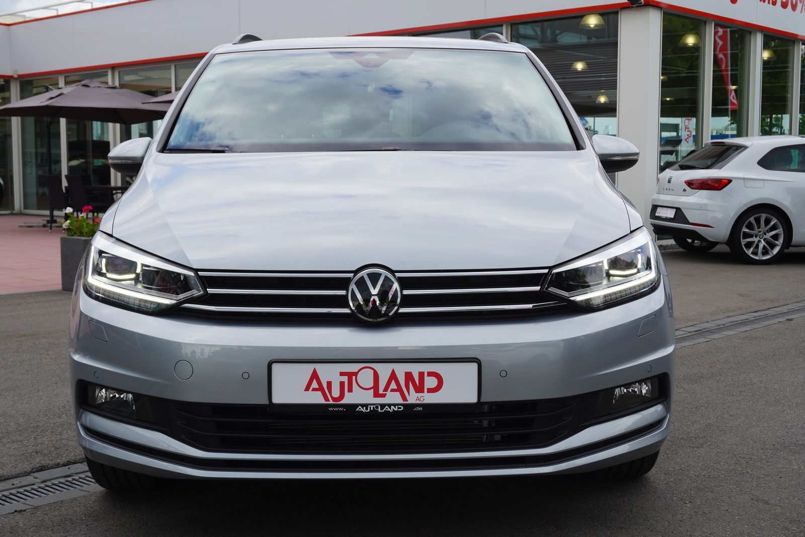 Volkswagen Touran 1.5 TSI DSG Matrix ACC Kamera AHK imagem 2