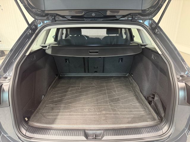 Golf VIII Variant Life 2.0 TDI DSG SHZ APP