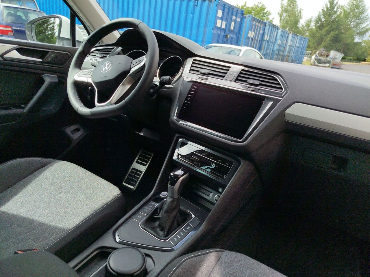Fahrzeugabbildung Volkswagen Tiguan MOVE 2.0 DT110TDI D7F, AHK, Standheizung