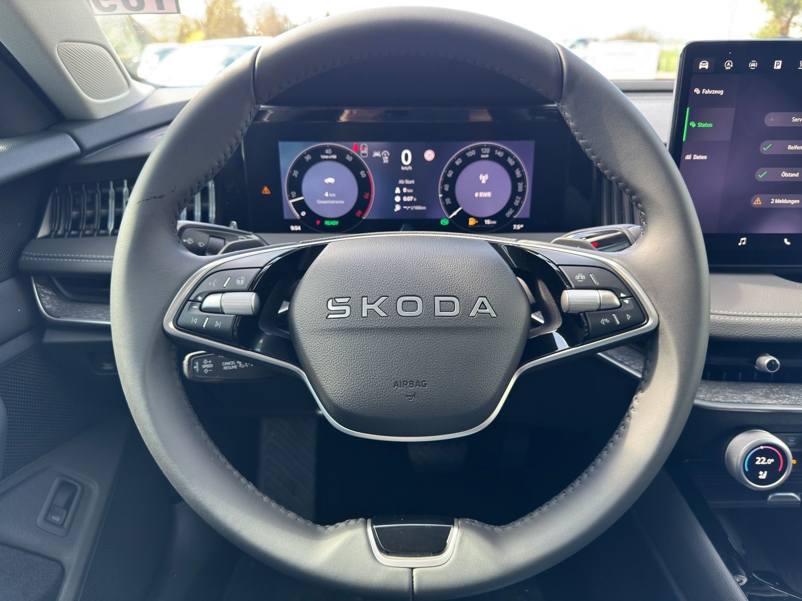 Fahrzeugabbildung SKODA Superb Combi 1.5 TSI*Massage*Head-Up*AHK*360°Cam