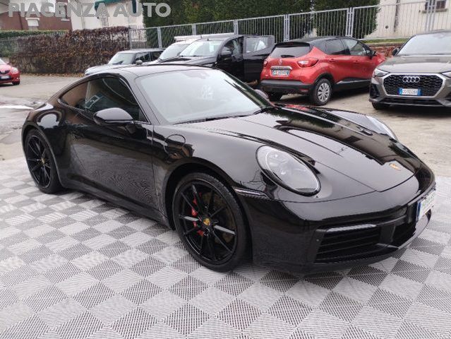 Porsche PORSCHE 992 Carrera 4S .MATRIX.BOSE.SPORT CHRONO