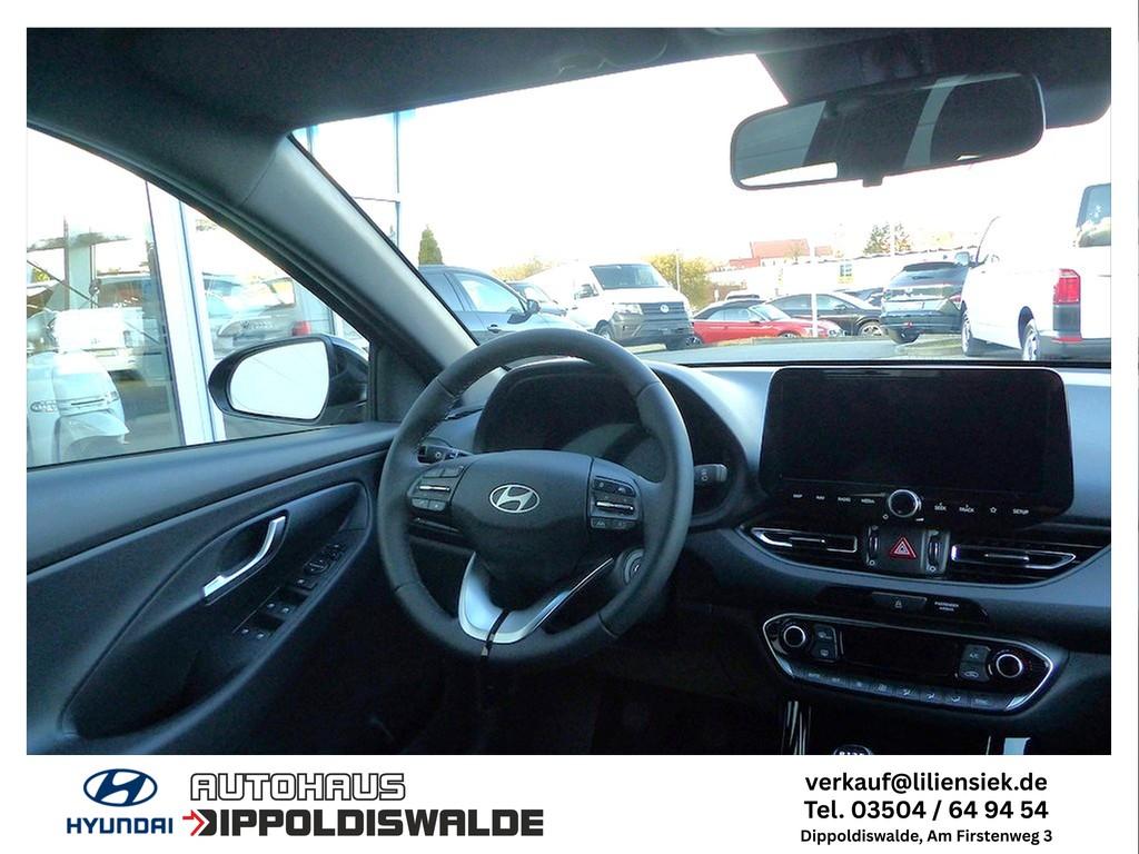 Hyundai i30 1.0 T-GDi Advantage LED, PDC, Navi