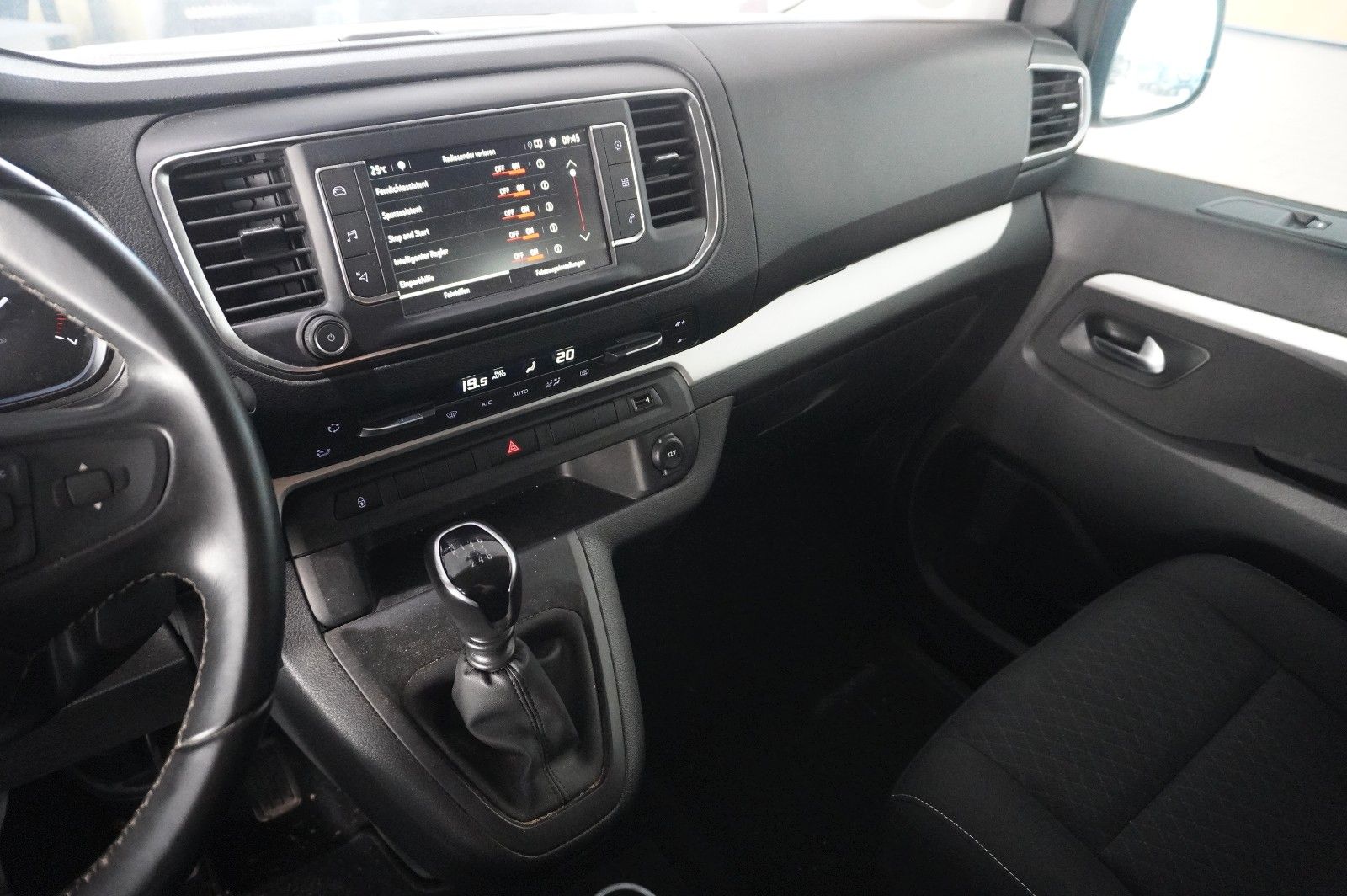 Fahrzeugabbildung Opel Zafira Life 2.0D EDITION "M" NAVI/KAMERA/HUD/AHK