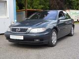 Opel Omega 2.6 V6 Automatik Leder - gebrauchte Opel Omega aus dem Jahr 2002