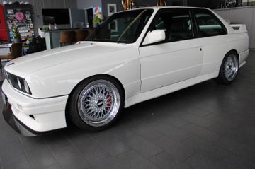 BMW M3 E30 kaufen bei mobile.de
