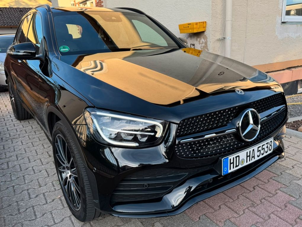 Image of Mercedes-Benz GLC 220